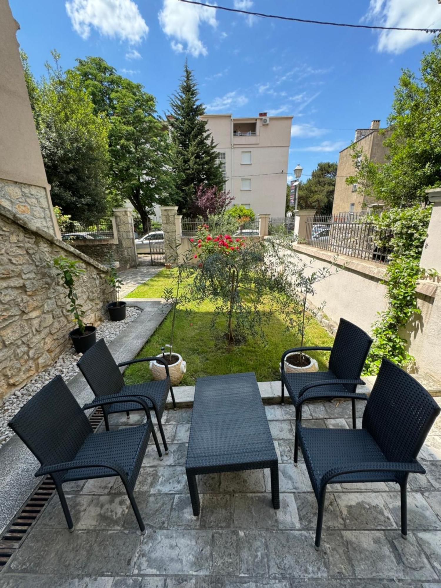 Villa Marija Требинье Экстерьер фото